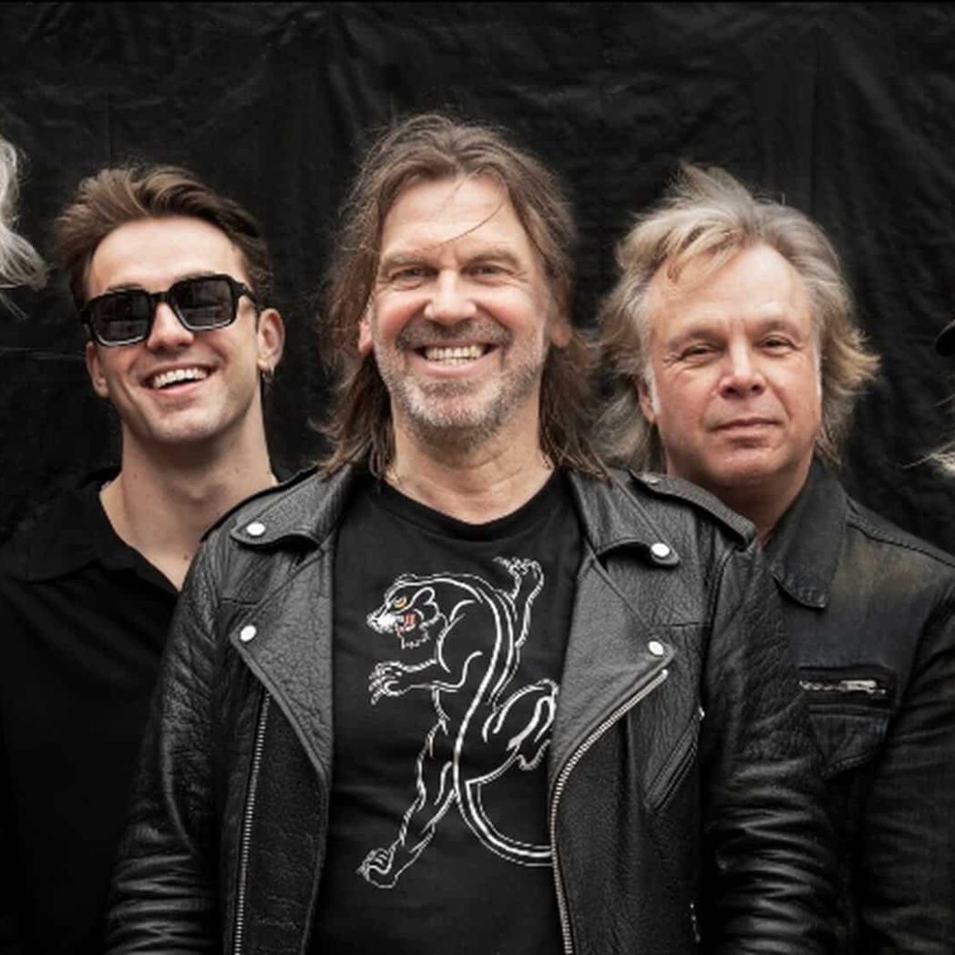 Coming-On-Strong-boeken